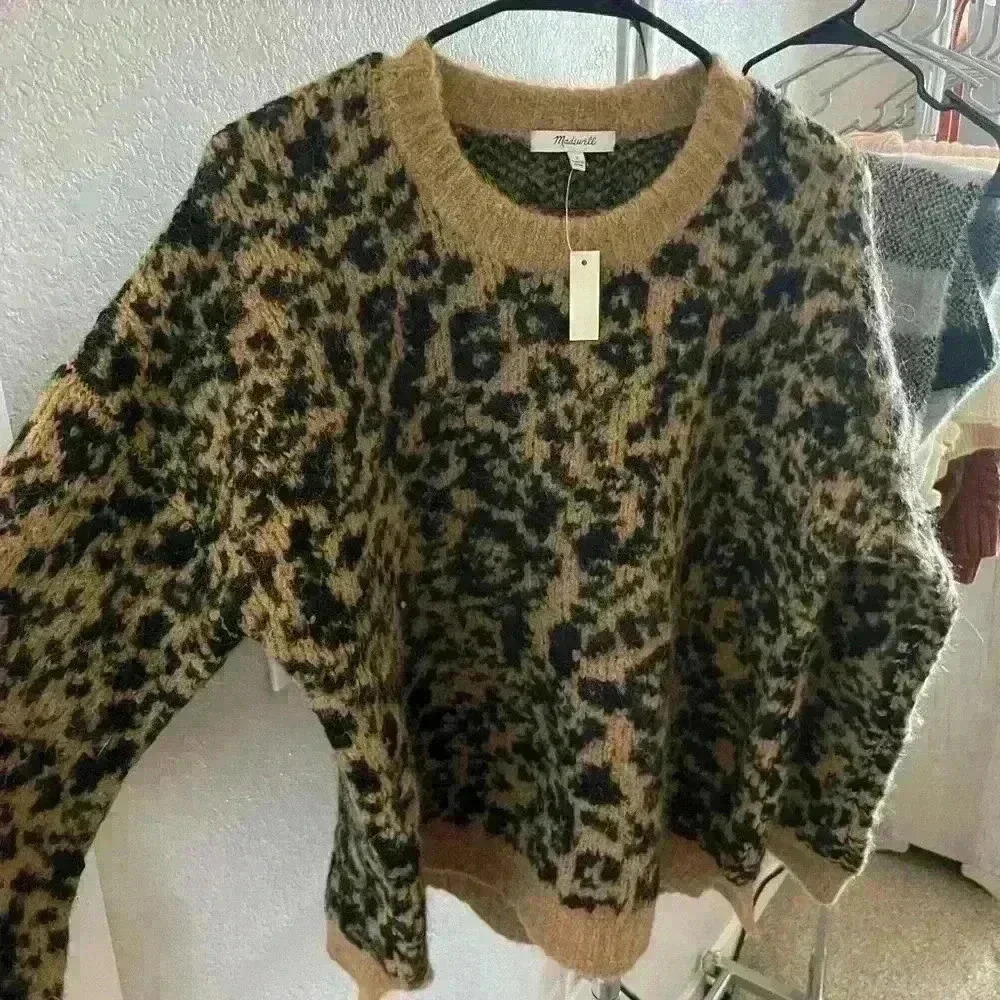 Madewell Pullover Crew Neck Leopard-Print Sweater - Picture 6 of 8
